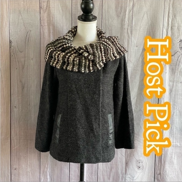 ✅HOST Pick✅ Curio New York High Cowl Neck Sweater, Large - Picture 1 of 16